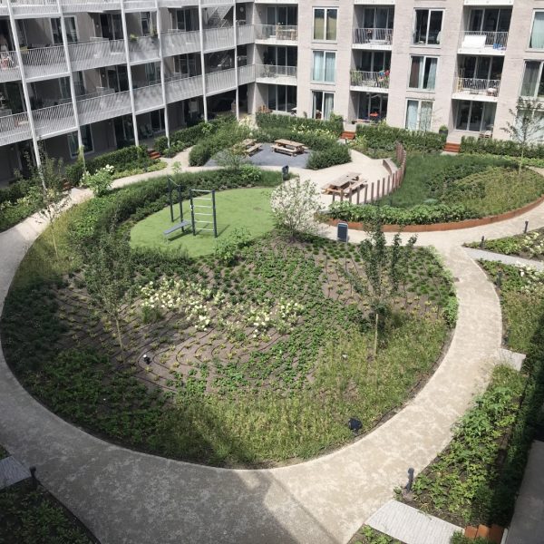 Smit Groenadvies werkbezoek tuin RB